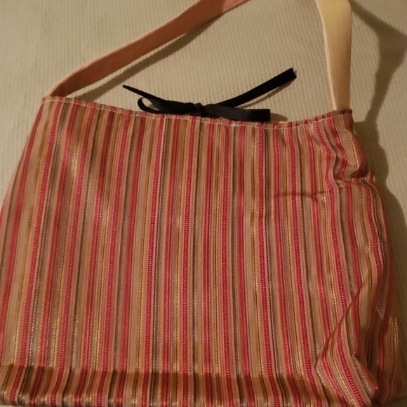 Handbag - Picture 2 of 4